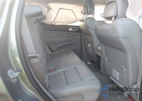 2013 Jeep Grand Cherokee Laredo z USA, uszkodzony, nr VIN 1C4RJFAT8DC503716